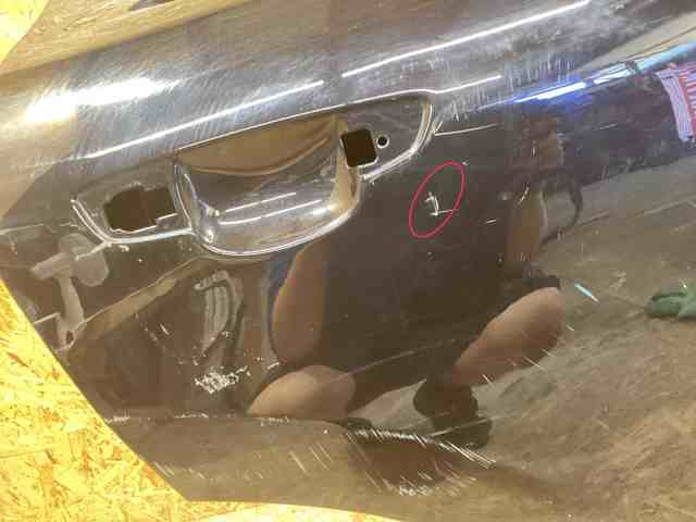 95853301200GRV PORSCHE Дверь задняя правая купить в Киев