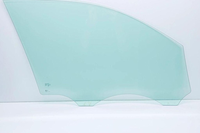Стекло водительской двери 95854251101 PORSCHE