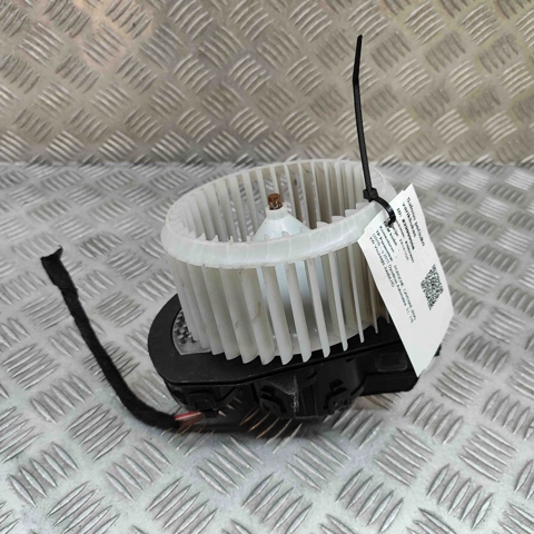 95857234202 PORSCHE Вентилятор печки купить в Харьков