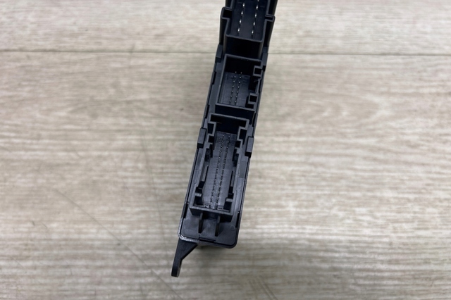 95861876004 PORSCHE купить в Хмельницкий