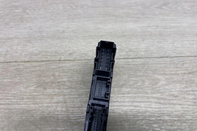 95861876004 PORSCHE купить в Украина