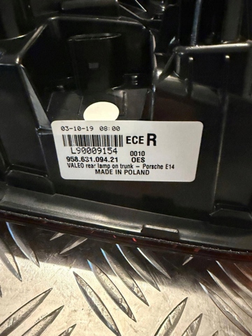 95863109421 PORSCHE Фонарь задний правый внутренний купить в Хмельницкий