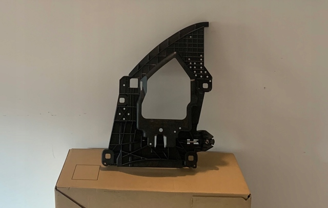 95863152201 PORSCHE купить в Чернигов