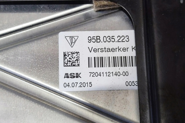 95B035223 PORSCHE купить в Чернигов