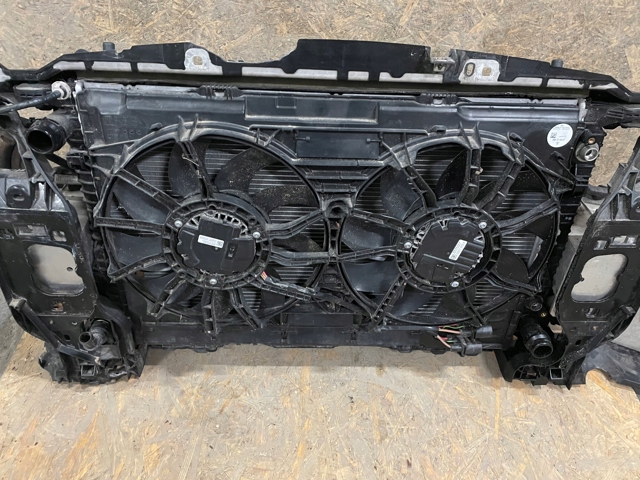 PORSCHE 95B121003A Диффузор радиатора охлаждения, в сборе с мотором и крыльчаткой в наличии Николаев
