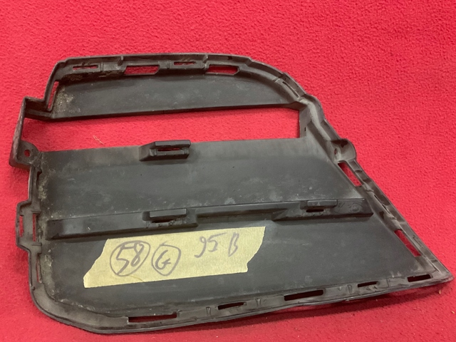95B121333C1E0 PORSCHE Решетка бампера переднего левая купить в Винница