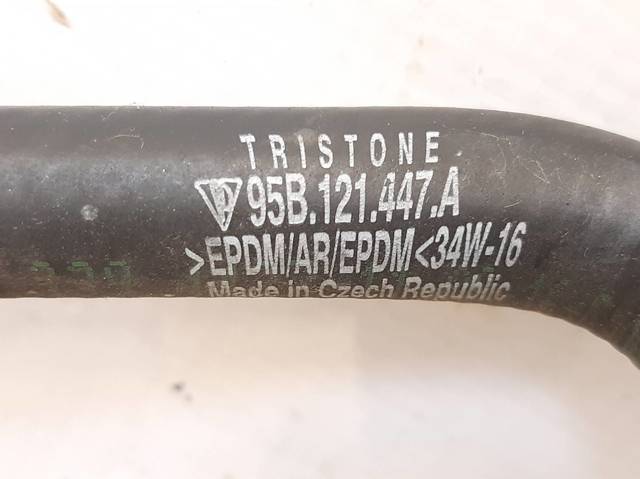 95B121447A PORSCHE Шланг расширительного бачка верхний купить в Николаев