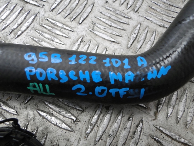 PORSCHE 95B122101A в наличии Житомир