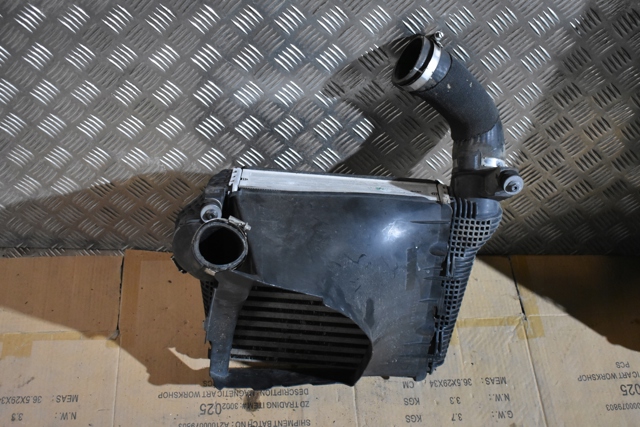 PORSCHE 95B145738B в наличии Львов