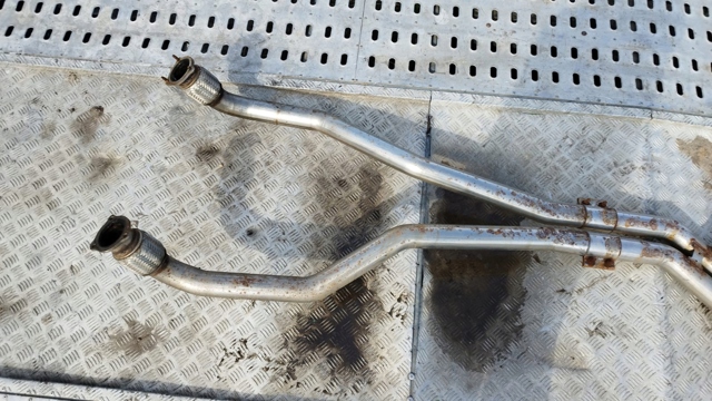 PORSCHE 95B253144A Подушка крепления глушителя в наличии Ирпень