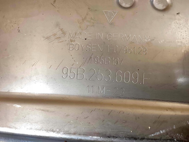 95B253611Y PORSCHE Глушитель задний купить в Ужгород
