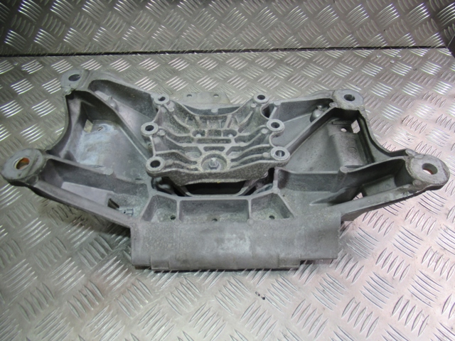 95B399263 PORSCHE купить в Николаев