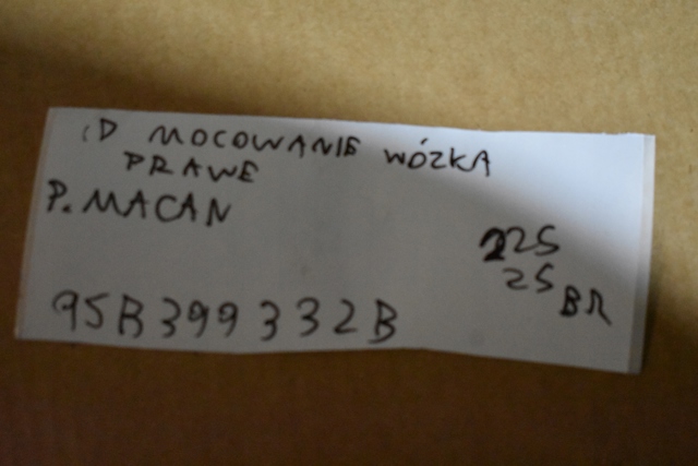 95B399332B PORSCHE купить в Павлоград