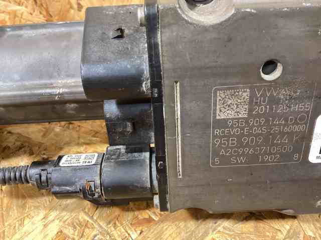 95B423055AH Рулевая рейка купить Житомир