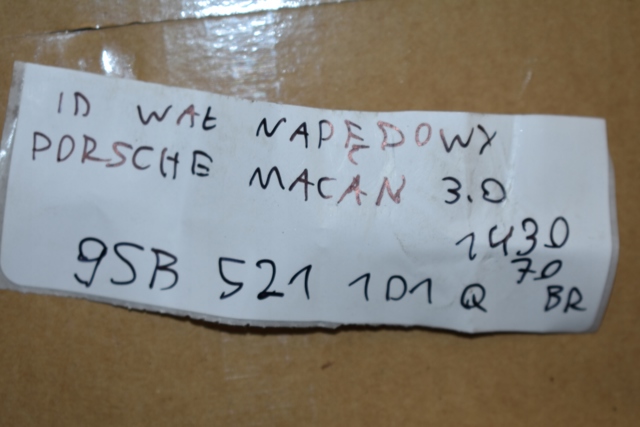 Карданный вал заднего моста 95B521101Q PORSCHE