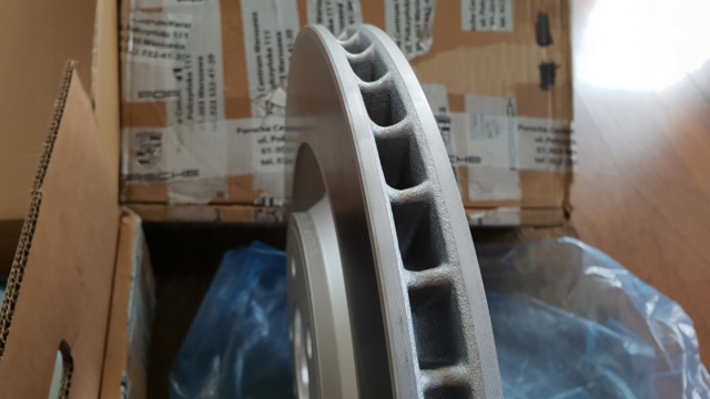 95B615601D PORSCHE Диск тормозной задний купить в Черновцы