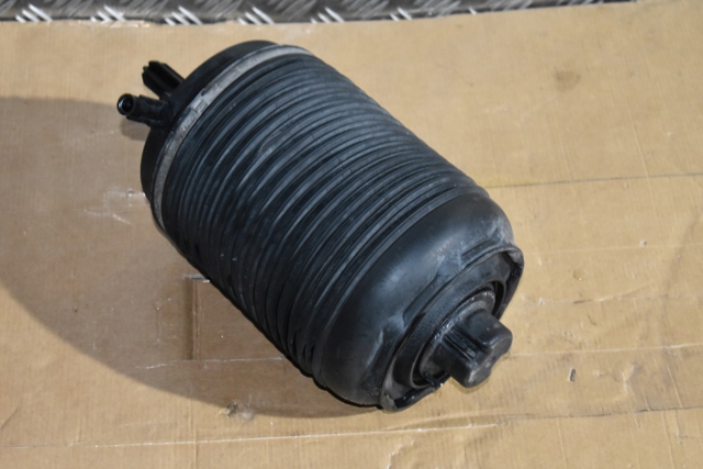 95B616002B PORSCHE Пневмоподушка (пневморессора) моста заднего купить в Винница