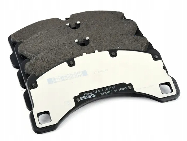 Передние тормозные колодки 95B698151BA PORSCHE