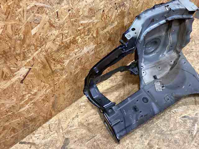 95B803103YGRV PORSCHE Лонжерон рамы передний левый купить в Львов