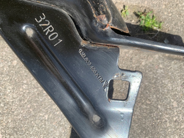 PORSCHE 95B803466 в наличии Черновцы