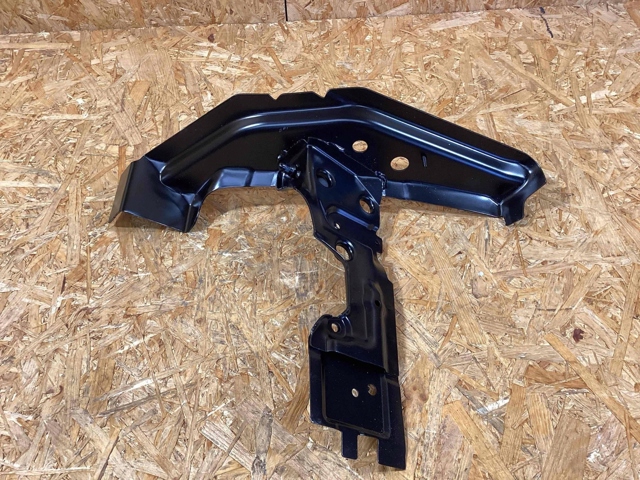 PORSCHE 95B805457YGRV в наличии Черновцы