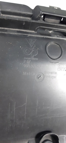 PORSCHE 95B805647A в наличии Чернигов