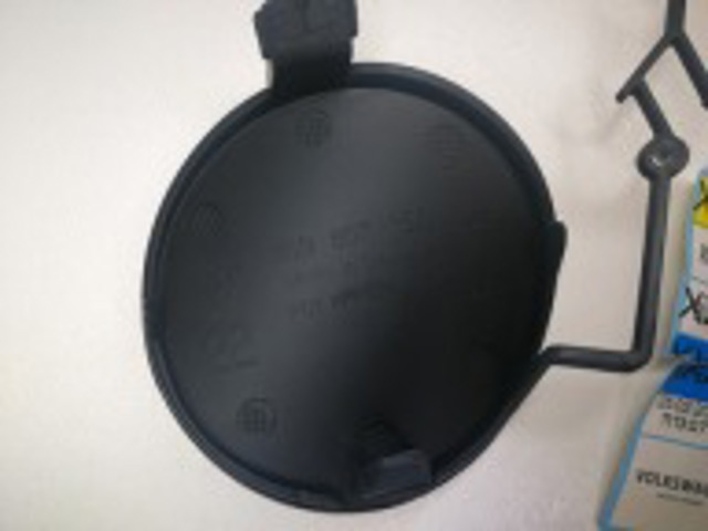 Заглушка буксировочного крюка в передний бампер 95B807156G2X PORSCHE