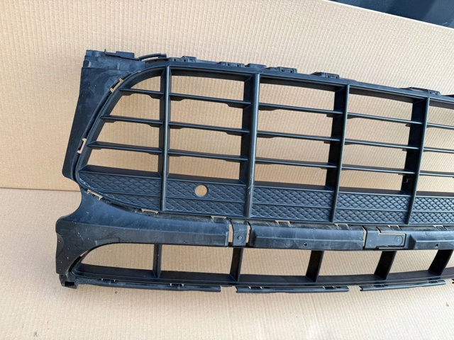 PORSCHE 95B807683H в наличии Сумы