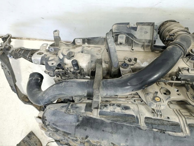 95B807889C PORSCHE Направляющая переднего бампера левая купить в Николаев