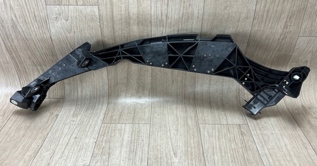 95B807890F PORSCHE Направляющая переднего бампера правая купить в Винница