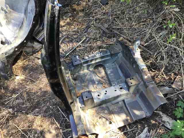 95B809021YGRV PORSCHE Стойка кузова центральная левая купить в Ужгород