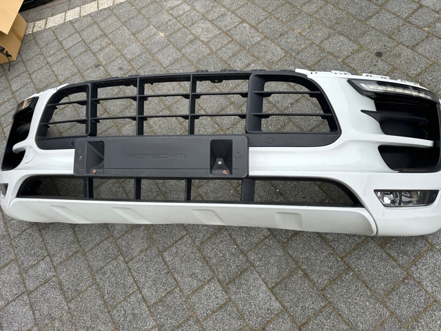 95B823031LYGRV PORSCHE Капот купить в Винница