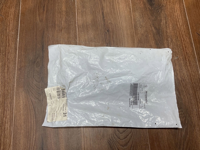 95B823359A PORSCHE Амортизатор капота купить в Полтава
