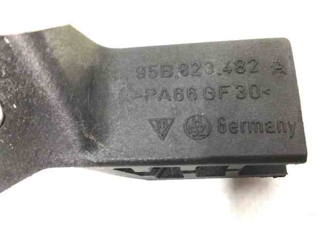 PORSCHE 95B823482A в наличии Ужгород