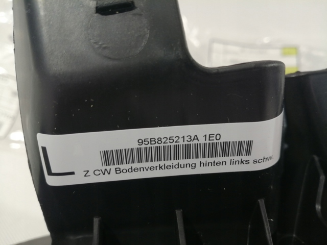 95B825213A1E0 PORSCHE купить в Ужгород