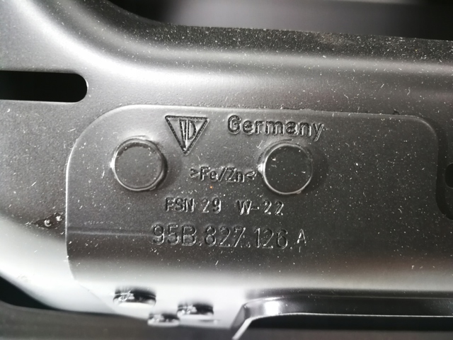 PORSCHE 95B827041BYGRV в наличии Харьков