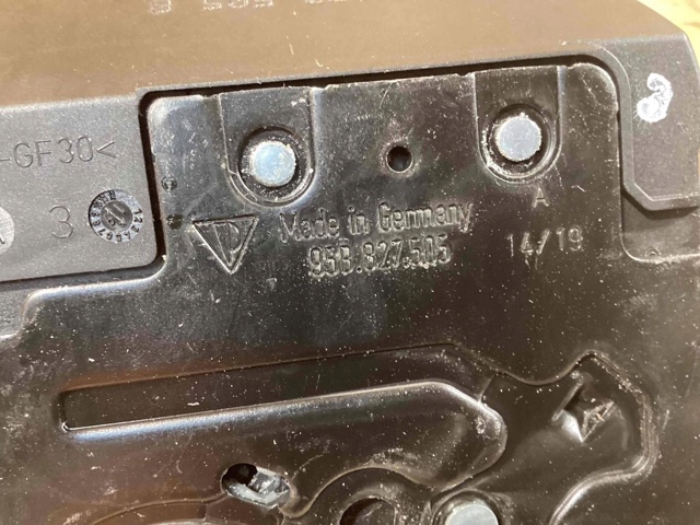 95B827505B PORSCHE Замок багажника купить в Киев
