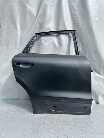 PORSCHE 95B833022 в наличии Черновцы