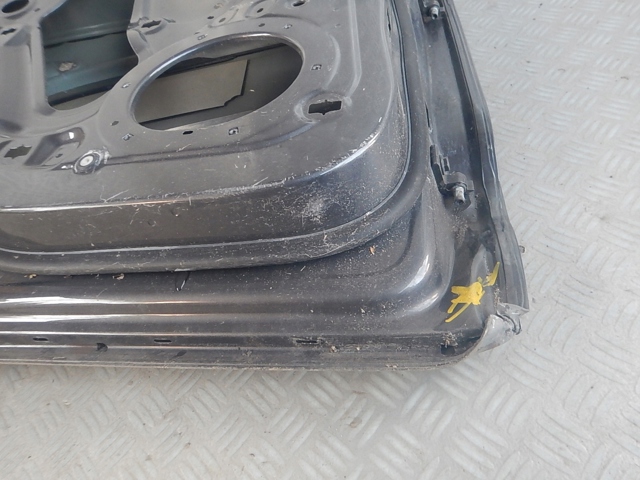 95B833311A PORSCHE купить в Черкассы