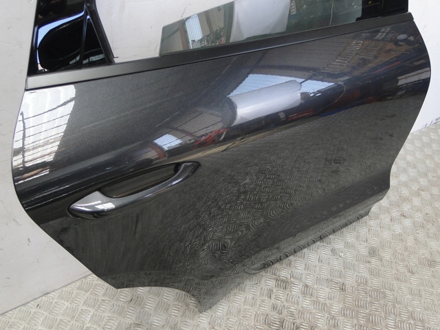 95B833312A PORSCHE купить в Днепр