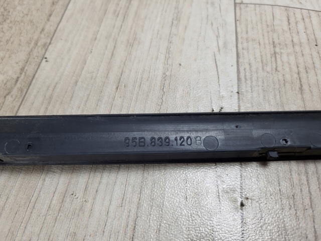 PORSCHE 95B839120B в наличии Харьков