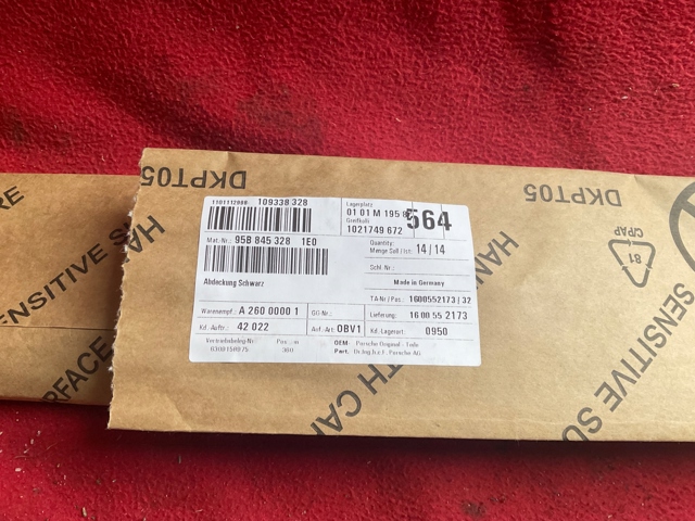 PORSCHE 95B845328 в наличии Запорожье
