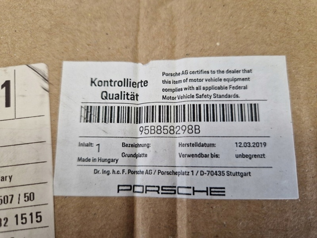 PORSCHE 95B858298B в наличии Ужгород