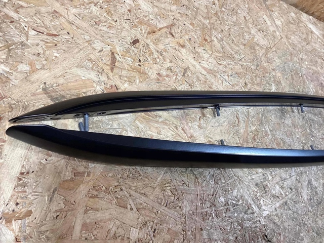 PORSCHE 95B860025A в наличии Ужгород