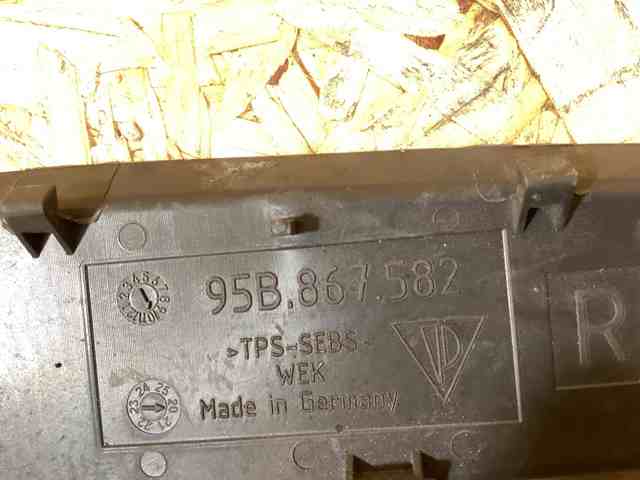 95B8675821E0 PORSCHE купить в Львов