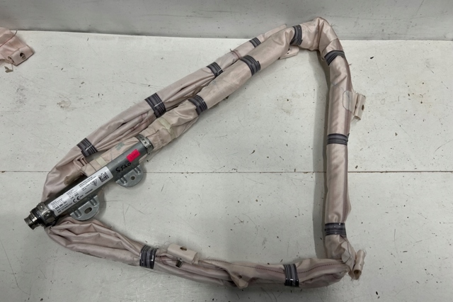 Подушка безопасности, боковая, левая 95B880741 PORSCHE