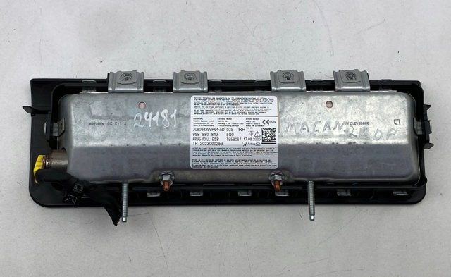 95B880842 Подушка безопасности (AIRBAG) пассажирская, защиты коленей купить Житомир