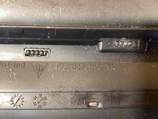 95B898561F PORSCHE купить в Запорожье