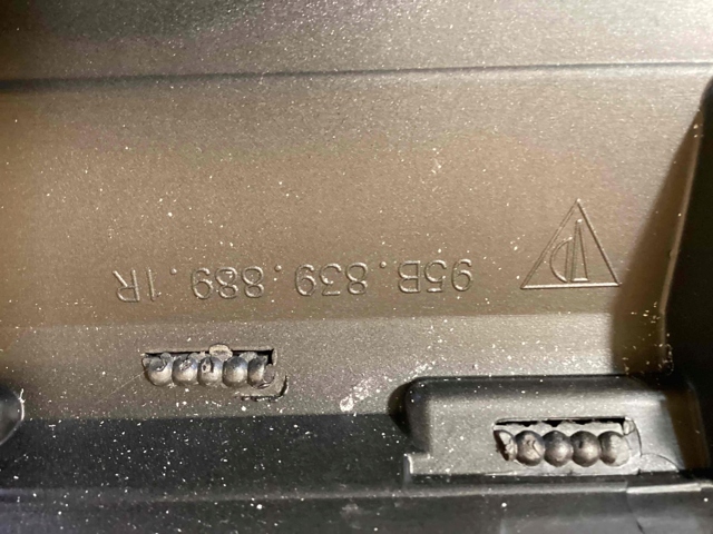 95B898561F PORSCHE купить в Харьков