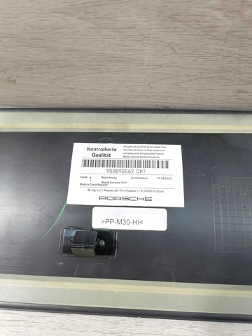 PORSCHE 95B898562 в наличии Днепр